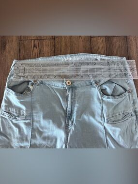 Cowgirl Tuff Light Blue High-Rise Women’s Jeans